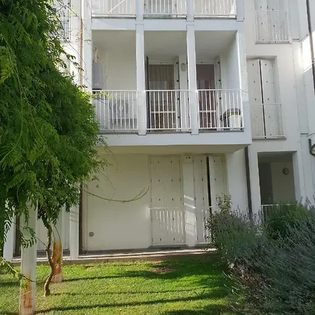 Milano Malpensa Grandi Ap Apartment